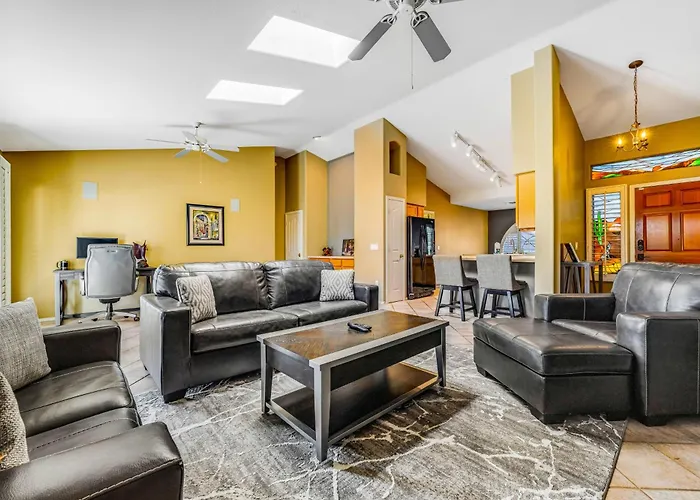 Palm Valley Oasis Holiday home *