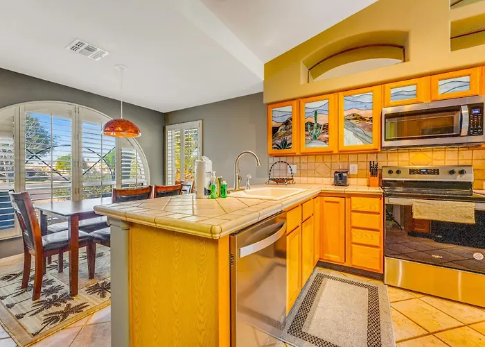 Palm Valley Oasis Holiday home *