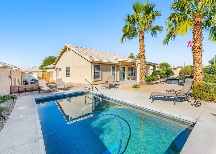Palm Valley Oasis Goodyear